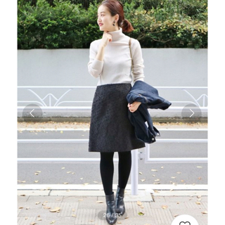 イエナ(IENA)のIENA ラメボンボン台形スカート ◆ 36 ¥17,600(ひざ丈スカート)
