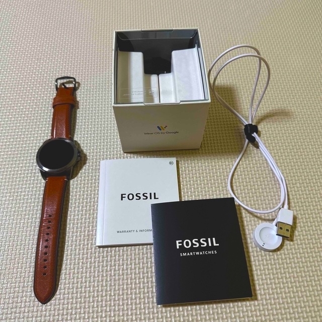 fossil gen5e スマートウォッチ　FTW4055