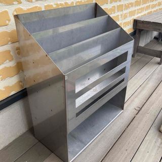 オールステンレス マガジンラック