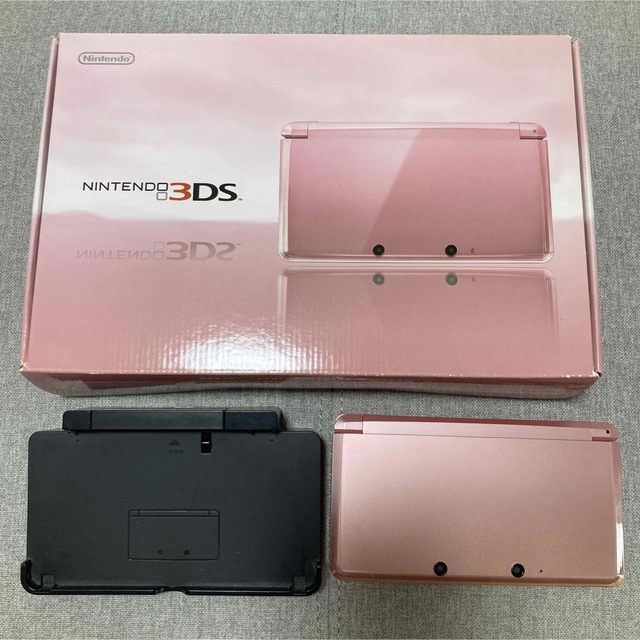 ニンテンドー3DS(ニンテンドー3DS)のニンテンドー 3DS 本体　misty pink エンタメ/ホビーのゲームソフト/ゲーム機本体(携帯用ゲーム機本体)の商品写真