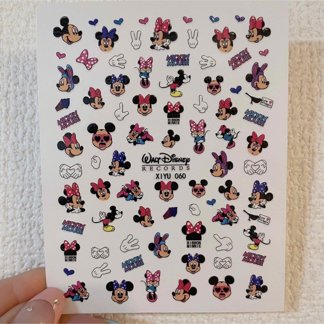 Disney(ディズニー)のミッキーミニー　ネイルシール　ステッカー(A)+(B) コスメ/美容のネイル(ネイル用品)の商品写真