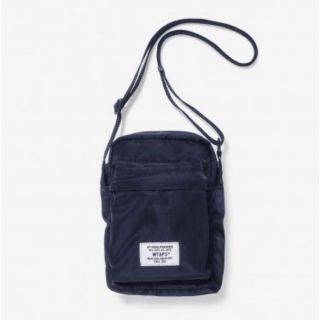 ダブルタップス(W)taps)の［美品］wtaps ショルダーバッグ(ショルダーバッグ)