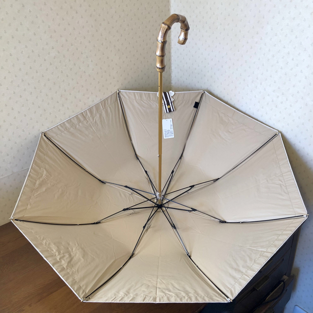 ★新品★アシーナニューヨーク 折りたたみ晴雨兼用傘 ベージュ ストライプ レース