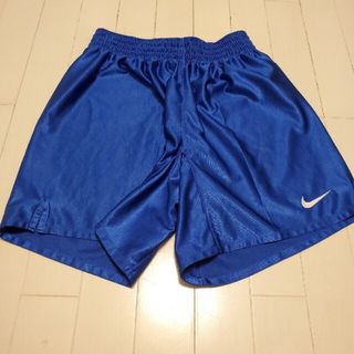 NIKE　サッカーパンツ　M(ウェア)