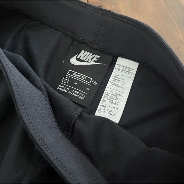 NIKE(ナイキ)のNIKE キッズ　ショート丈Tシャツ　レギンス セット　Mサイズ　140くらい キッズ/ベビー/マタニティのキッズ服女の子用(90cm~)(その他)の商品写真