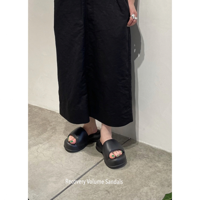 TODAYFUL Recovery Volume Sandals サンダル　黒