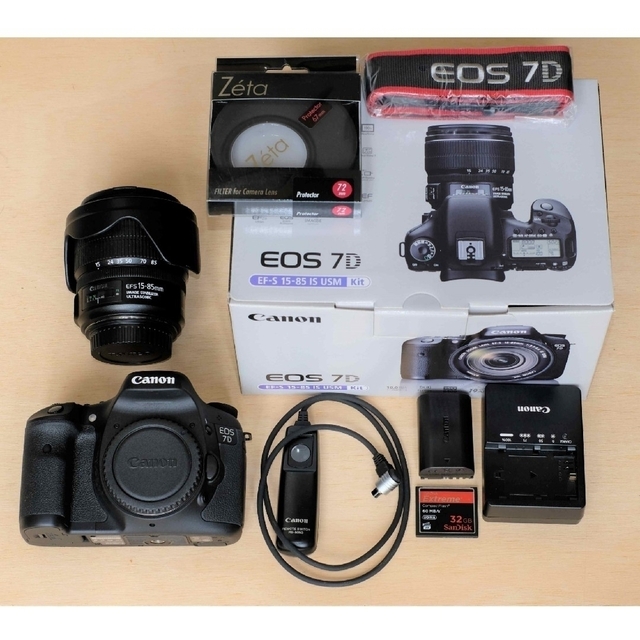 Canon eos 7D EF-S 15-85 IS USM Kit
