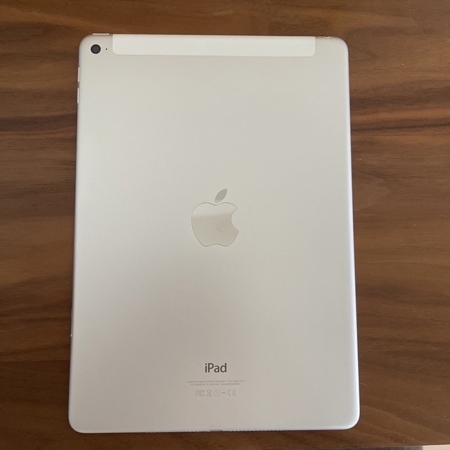 iPad Air2 WiFi+Cellularモデル 32GB シルバー