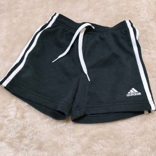 アディダス(adidas)のadidas ショートパンツ(パンツ/スパッツ)