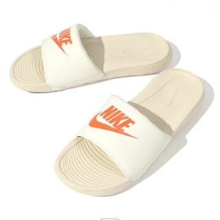 ナイキ BENASSI サンダル(メンズ)(オレンジ/橙色系)の通販 26点
