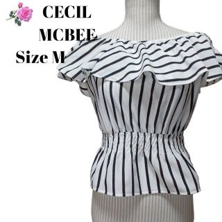 セシルマクビー(CECIL McBEE)の【美品✴️】CECIL McBEEオフショルダートップス白黒ボーダーストプライＭ(カットソー(半袖/袖なし))