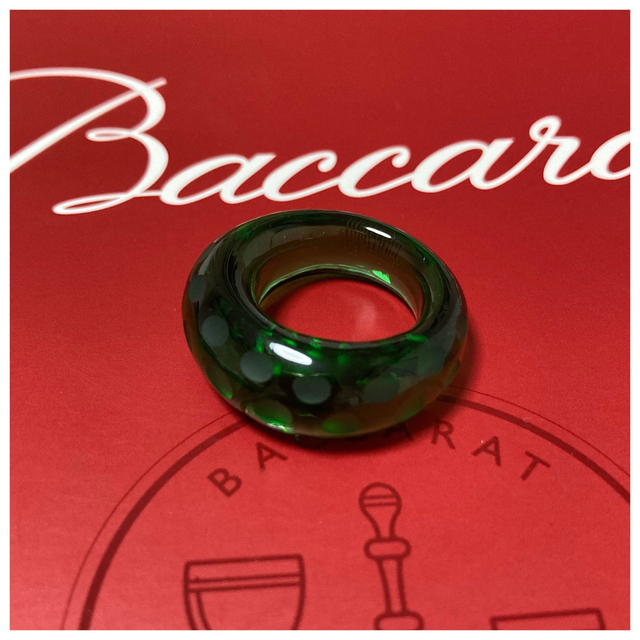 Baccarat(バカラ)のBaccarat  バカラ クリスタルリング　グリーン　9号サイズ レディースのアクセサリー(リング(指輪))の商品写真