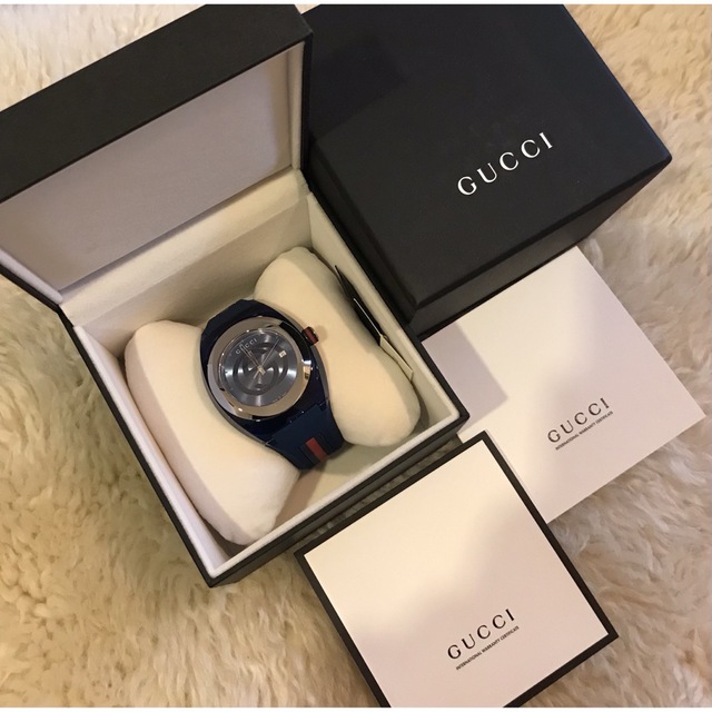 新品未使用】GUCCI グッチ 時計 スイス製 メンズ 腕時計-