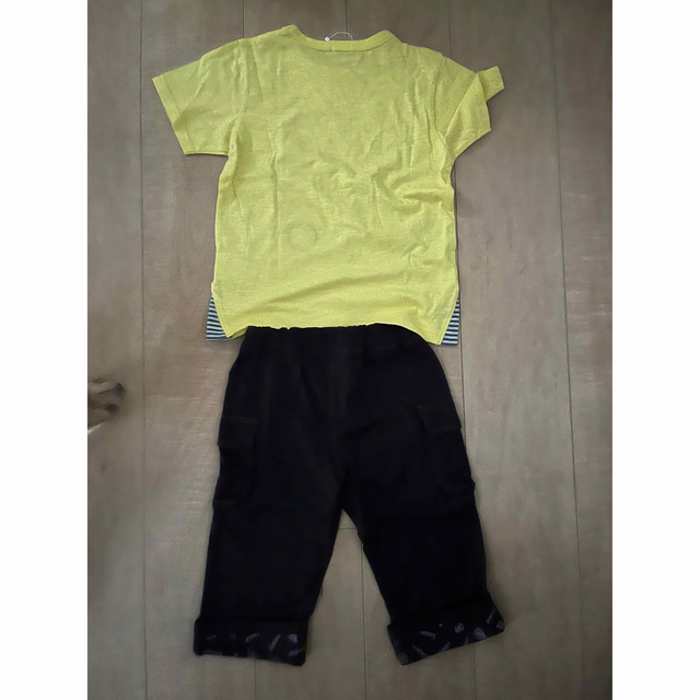 BeBe(ベベ)のBeBe Tシャツ短パンセット売り新品 キッズ/ベビー/マタニティのキッズ服女の子用(90cm~)(Tシャツ/カットソー)の商品写真