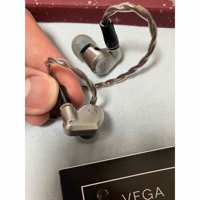 マラソン限定!ポイント5倍 CAMPFIRE AUDIO vega CAM-4907 オマケ付き
