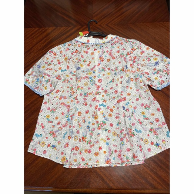 franche lippee(フランシュリッペ)のfl5 タグ付き新品　フランシュリッペブラウス レディースのトップス(シャツ/ブラウス(半袖/袖なし))の商品写真