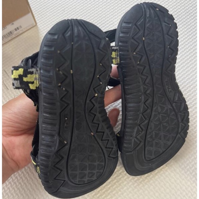 Teva(テバ)のテバ　サンダル キッズ/ベビー/マタニティのキッズ靴/シューズ(15cm~)(サンダル)の商品写真