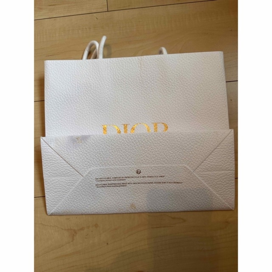 Dior(ディオール)のDIOR シカバーム　新品未開封　ショッパー付 コスメ/美容のボディケア(ボディクリーム)の商品写真