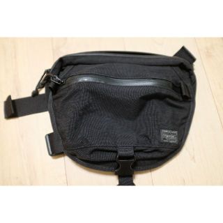 ポーター(PORTER)の【美品】PORTER KLUNKERZ ウエストバッグ(ブラック) ポーター(ウエストポーチ)