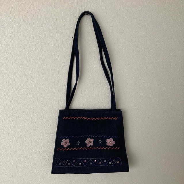 ビーズ刺繍バッグ 1の通販 by *maa*｜ラクマ