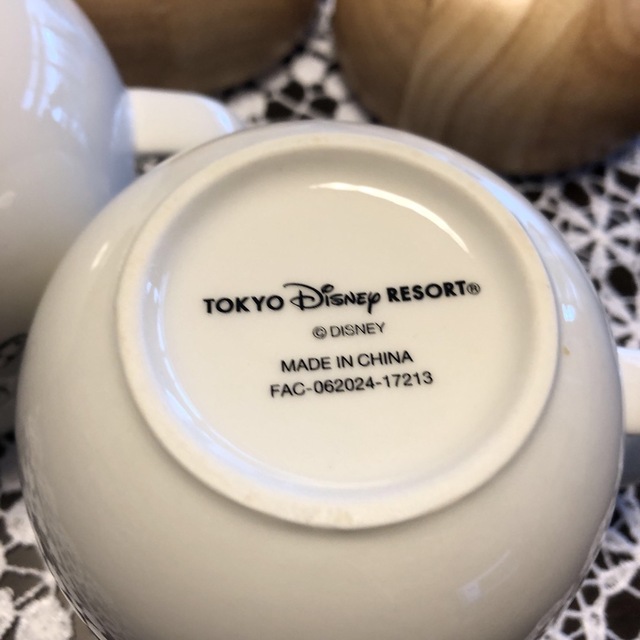 Disney(ディズニー)のDisney チップとデール　蓋付きコップ2個set キッズ/ベビー/マタニティの授乳/お食事用品(マグカップ)の商品写真