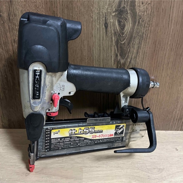 日立 - HIKOKI (旧HITACHI) 仕上げ釘打ち機 完動品の通販 by s48