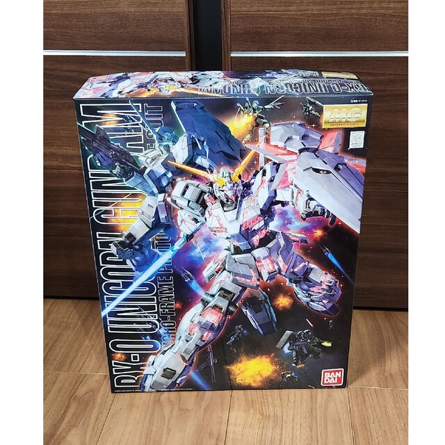 MGユニコーンガンダム+MGシナンジュ+MGゼータガンダムVer.Ka MGユニコーンガンダム+MGシナンジュ+MGゼータガンダムVer.Ka