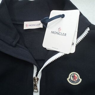 ●新品/正規品● MONCLRフリース 胸ロゴ & Backロゴ ZIP