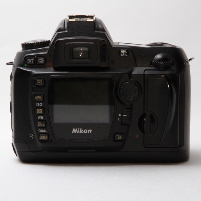 Nikon(ニコン)の⭐️Nikon D70s⭐️保証付き⭐️CFカード付きでコスパ◎⭐️初心者🔰 スマホ/家電/カメラのカメラ(デジタル一眼)の商品写真