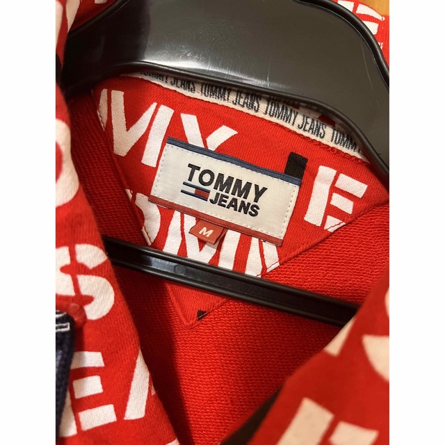 TOMMY JEANS(トミージーンズ)の【TommyJeans】フード付きトレーナー メンズのトップス(スウェット)の商品写真