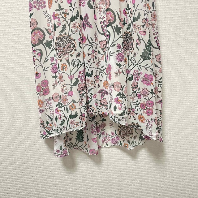 H&M(エイチアンドエム)のH&M ワンピース　花柄 レディースのワンピース(ひざ丈ワンピース)の商品写真