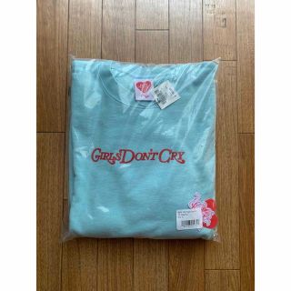 Girls don't cry Tonal Clewneck Stone M