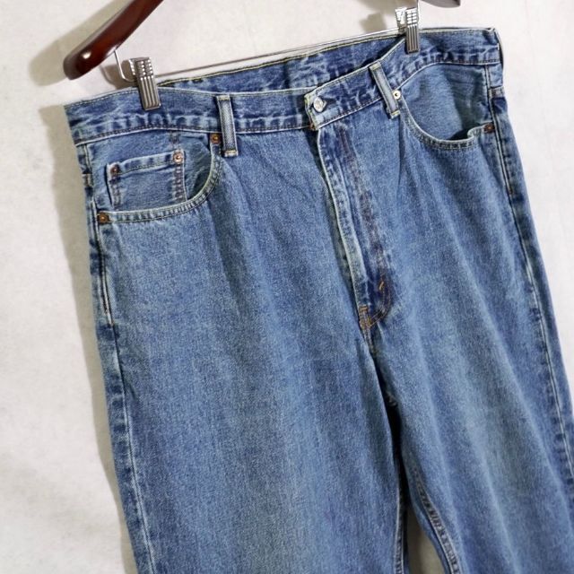 Levi's(リーバイス)のリーバイス　550 デニムパンツ　W40 L32 ワイドテーパード メンズのパンツ(デニム/ジーンズ)の商品写真