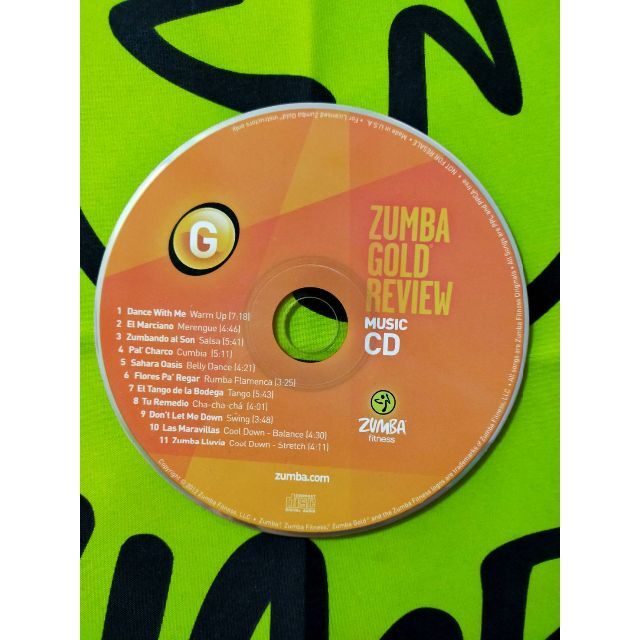 Zumba(ズンバ)の超希少！ ZUMBA GOLD REVIEW ズンバ ゴールド CD DVD エンタメ/ホビーのDVD/ブルーレイ(スポーツ/フィットネス)の商品写真