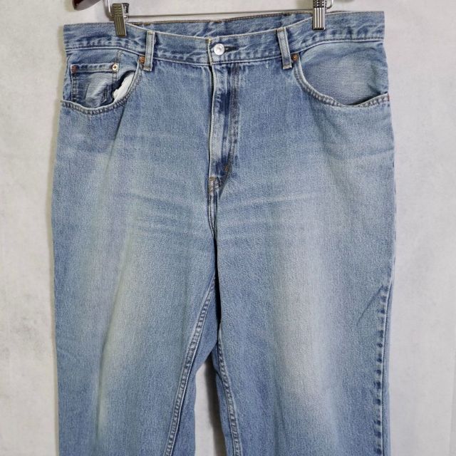 Levi's(リーバイス)のリーバイス　550 デニムパンツ　W38 L30 ワイドテーパード メンズのパンツ(デニム/ジーンズ)の商品写真