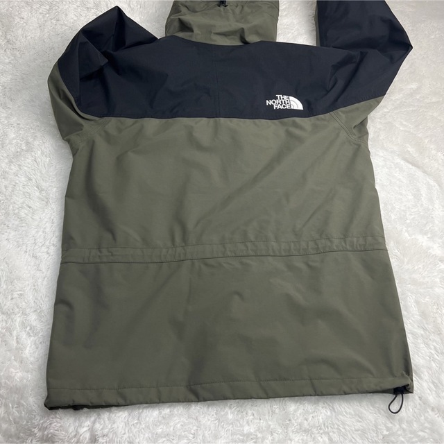 THE NORTH FACE(ザノースフェイス)のノースフェイス　マウンテンライトジャケット　ニュートープ　L メンズ　ジップ メンズのジャケット/アウター(マウンテンパーカー)の商品写真