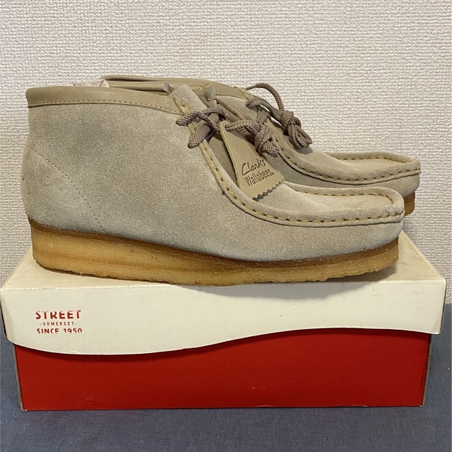 Clarks(クラークス)の【新品未使用】クラークスワラビー メンズの靴/シューズ(ブーツ)の商品写真