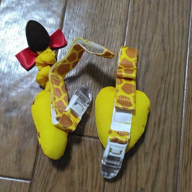ピープル ブランケットクリップ キリンの通販 by フリマ|ラクマ ピープル☆きりん☆ブランケットクリップ