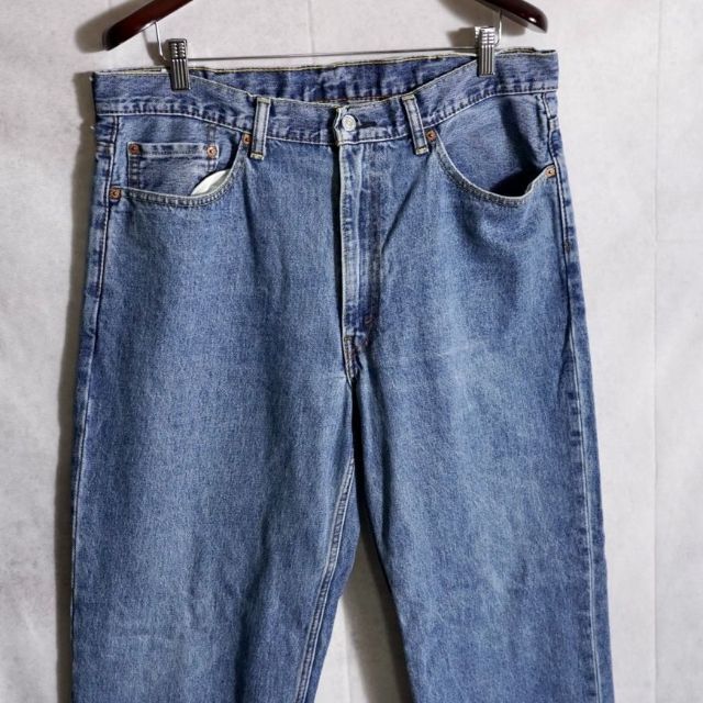 Levi's(リーバイス)のリーバイス　550 デニムパンツ　W38 L32 ワイドテーパード メンズのパンツ(デニム/ジーンズ)の商品写真