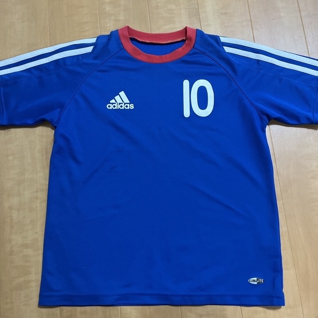 adidas(アディダス)のTシャツ3点セット　adidas 140 キッズ/ベビー/マタニティのキッズ服男の子用(90cm~)(Tシャツ/カットソー)の商品写真