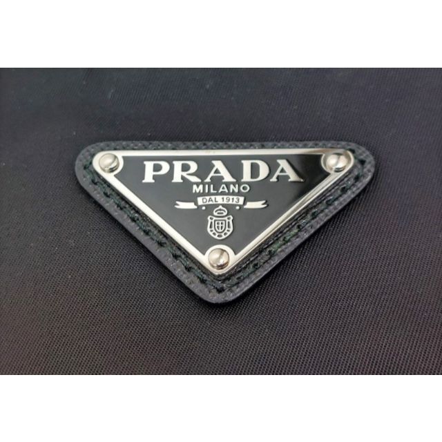 未使用品！PRADA【プラダ】1BH716 ナイロン 斜め掛け ショルダーバッグ