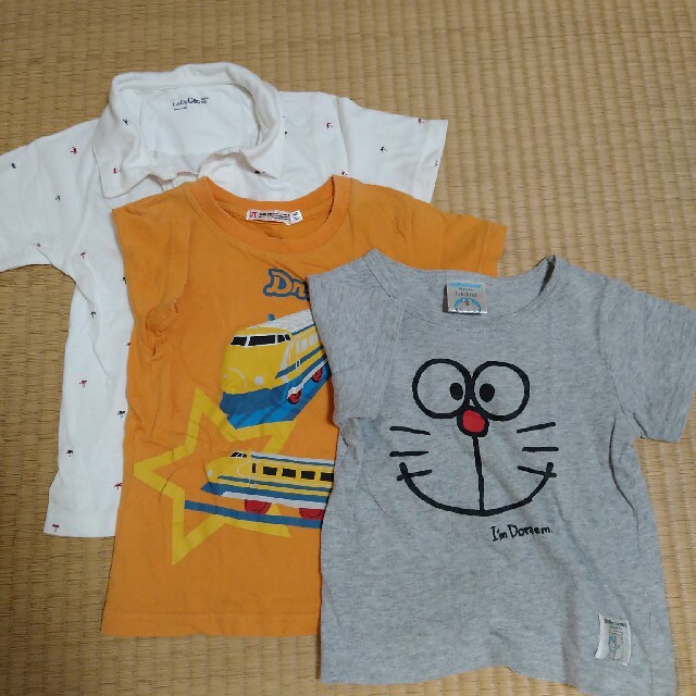 UNIQLO(ユニクロ)の【100】 半袖トップス 3枚セット キッズ/ベビー/マタニティのキッズ服男の子用(90cm~)(Tシャツ/カットソー)の商品写真