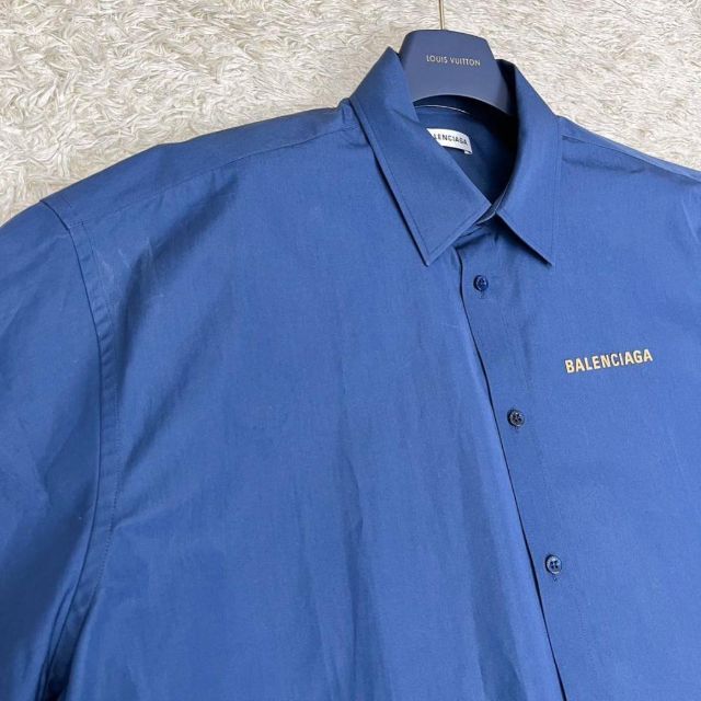 バレンシアガ ネイビー オーバーサイズシャツ 背面バック金ロゴ ユニ