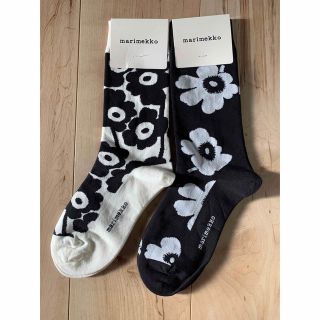 マリメッコ(marimekko)の値下げ人気柄marimekko新品　マリメッコソックス　レディース靴下2足セット(ソックス)