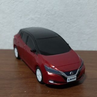 ニッサン(日産)のニッサン　LEAF　ミニカー　プルバックカー(ミニカー)