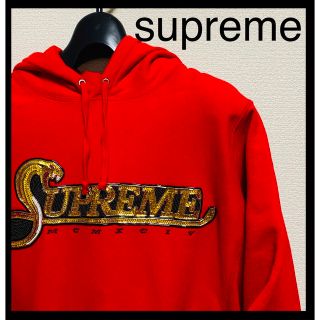 美品 4万弱 クリーニング済 supreme シュプリーム フーディー パーカー