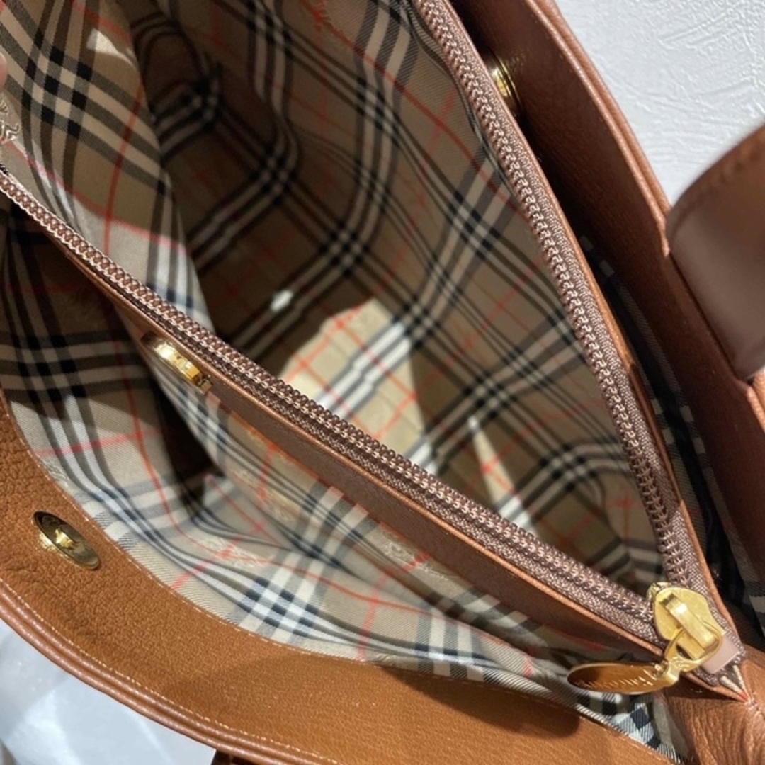 BURBERRY(バーバリー)の美品♦︎バーバリー♦︎ノバチェック シャドウホース  レザーハンドバッグ レディースのバッグ(ハンドバッグ)の商品写真