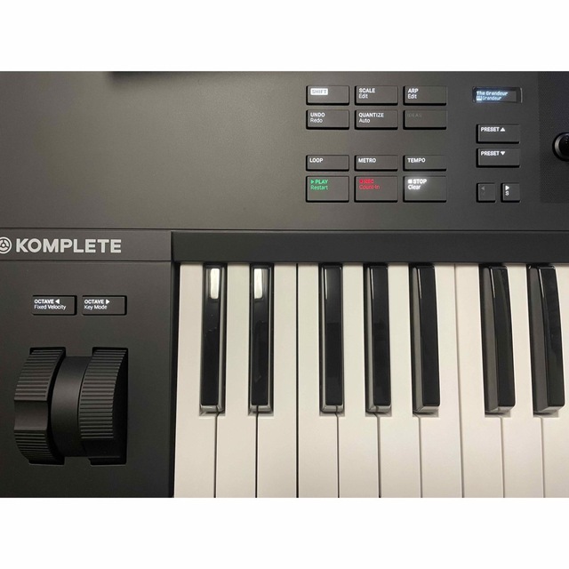 KOMPLETE KONTROL A49