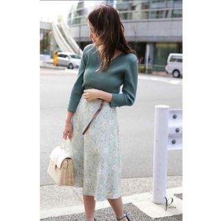 プロポーションボディドレッシング(PROPORTION BODY DRESSING)の【店頭完売品】proportion 花柄スカート ミントグリーン(ひざ丈スカート)