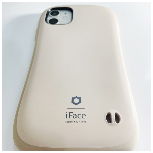 Apple(アップル)の【美品】iPhone11 128GB SIMフリー iFace フィルム付き スマホ/家電/カメラのスマートフォン/携帯電話(スマートフォン本体)の商品写真